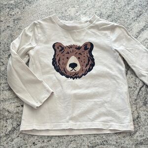 Kids Cream Bear Graphic Long Sleeve Shirt l 3T